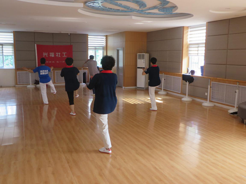 绽放生命活力，兴福全力助航（老年大学太极篇）.jpg